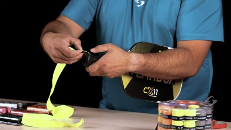 add overgrip to pickleball paddle